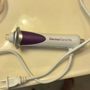 Derma Wand Pro